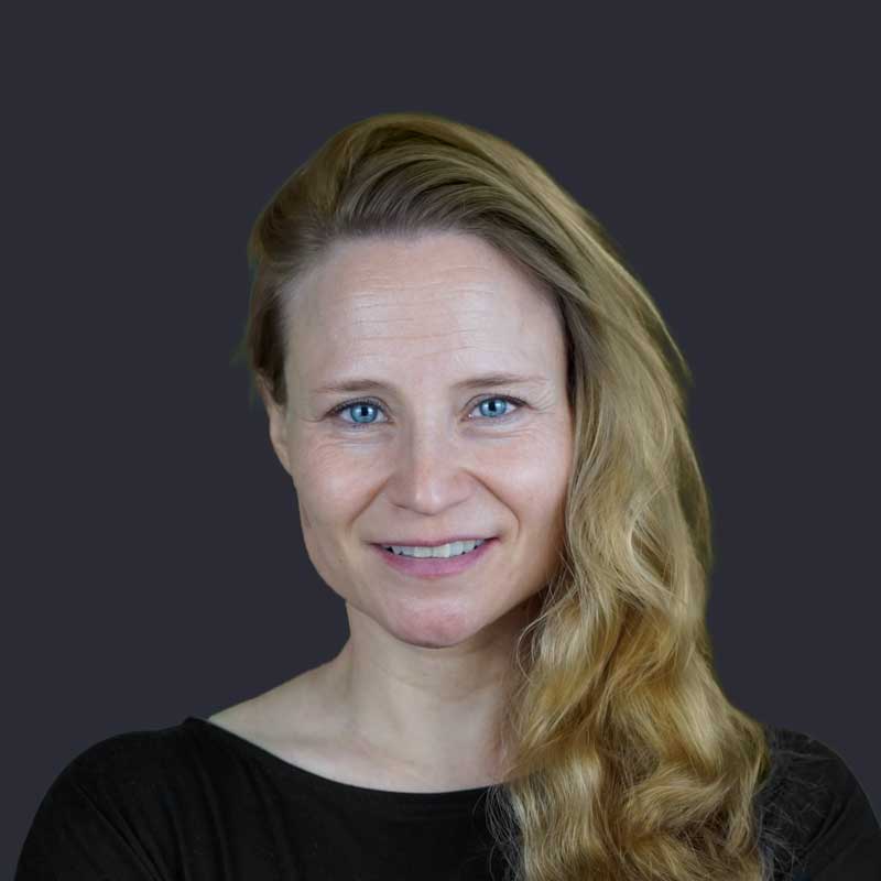 Carolin Wohlschlögel